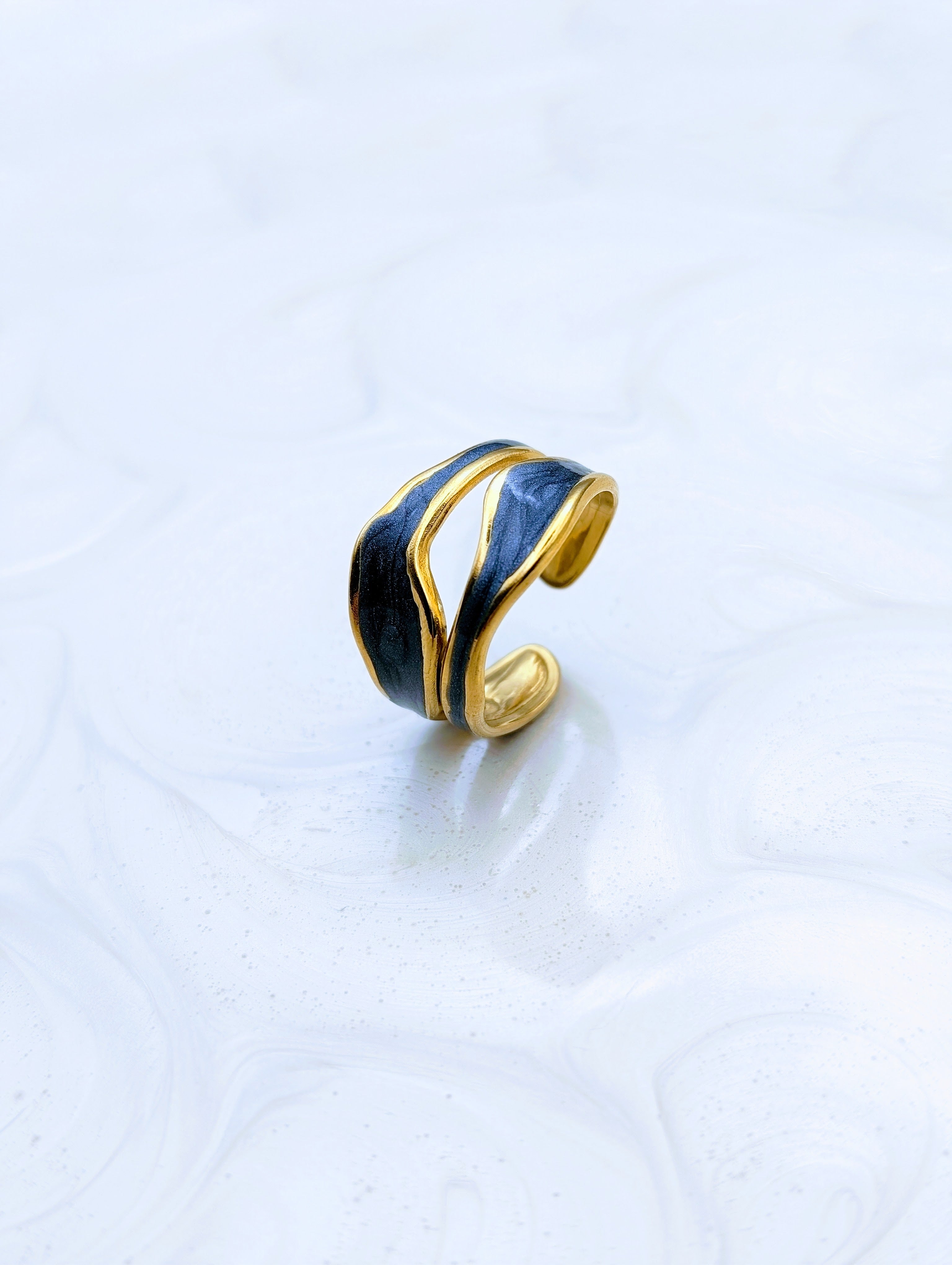 Ring Black Suprana